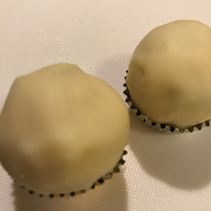 まだ間に合う!一風変わったホワイトチョコトリュフ